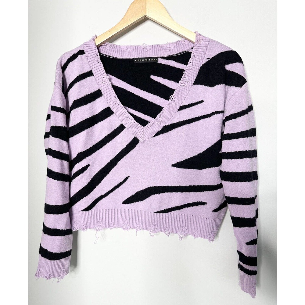 Brooklyn Karma Lavender Black Distressed Boxy Fit Crop Knit Sweater Chest 40"